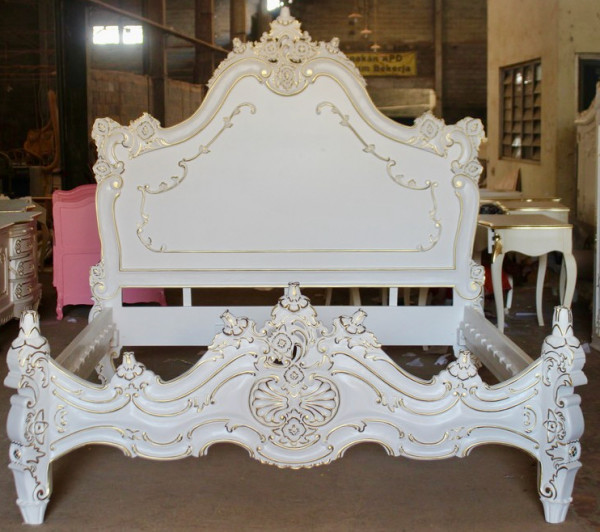 Barock Bett Valbonne, Repro-Antik-Design, Mahagoni Massiv Holz, ausgefallen exclusive weiß golded