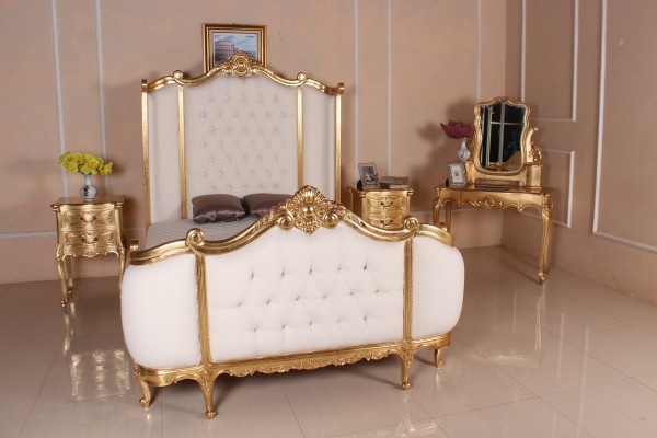 Barock Bett Polstermöbel, weiß mit starkem gold Dekor, Repro-Antik-Design,Mahagoni Massiv Holz ausgefallen exclusivee