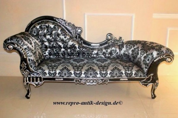 Barock Chaiselongue Sofa , Gothic, Repro-Antik-Design Mahagoni massiv holz , schwarz silber Ornamente Stoffbezug  aufwendige Holzschnitzerei 