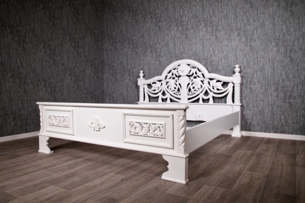 Barock Bett Polstermöbel, Repro-Antik-Design, Mahagoni massiv holz,weiß, Goldnieten,Holzschnitzerei 