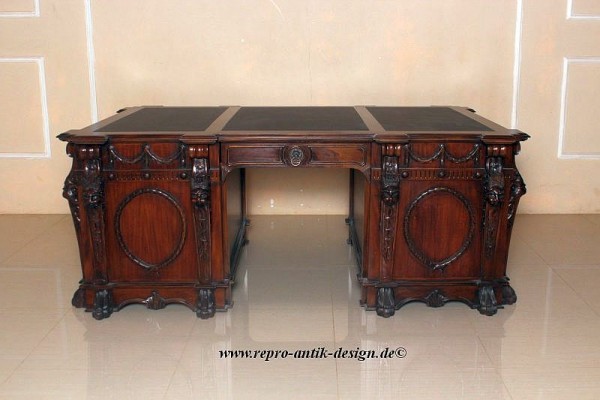 Barock Tisch Schreibtisch Lion mit Schubladen, Repro-Antik-Design, Mahagoni massiv Holz aufwendige Holzschnitzerei 